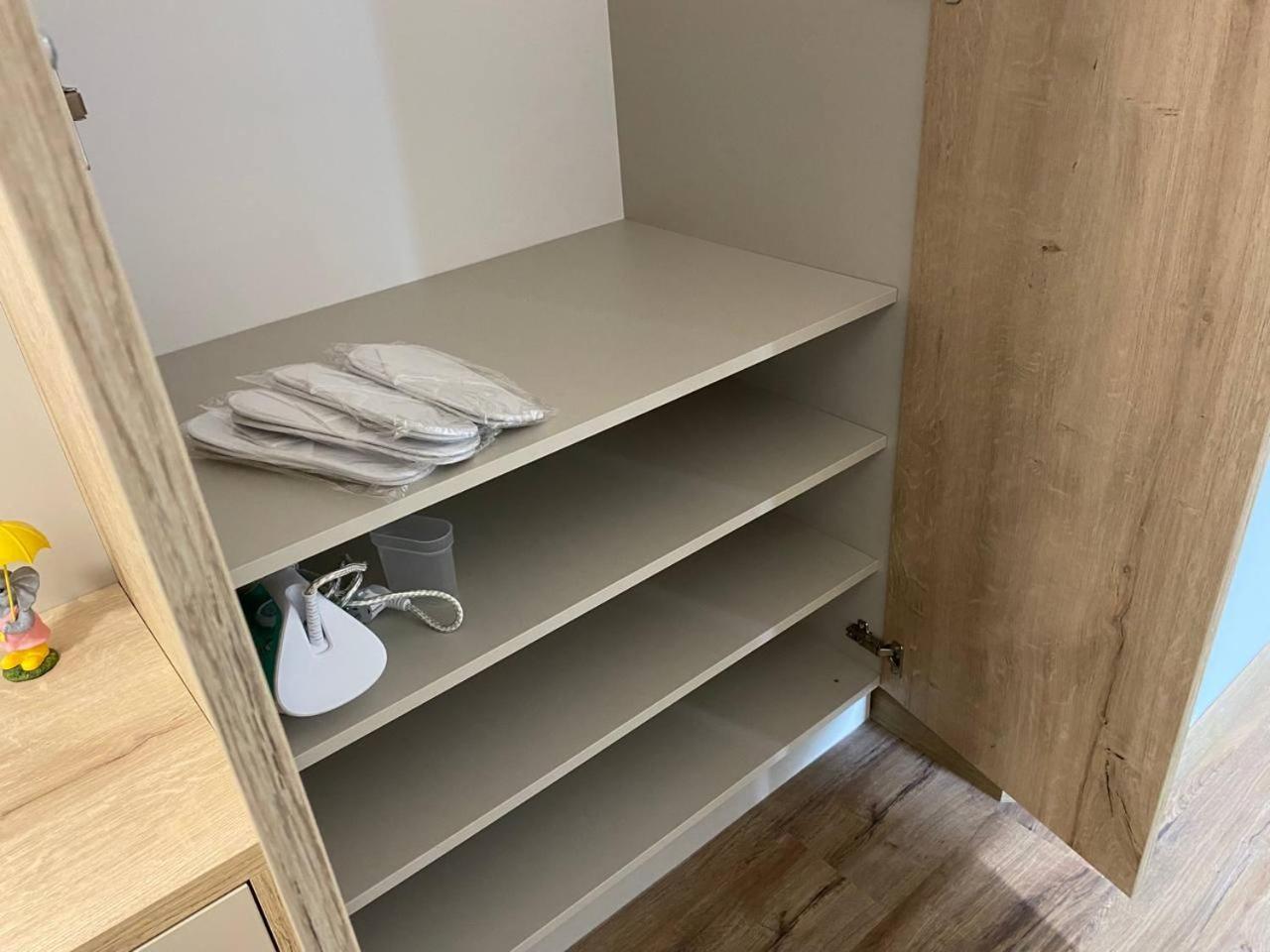Appartement Perla Hradce à Hradec Králové Extérieur photo